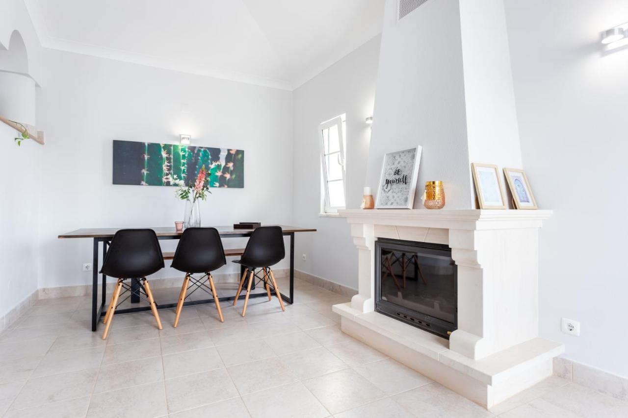 Qev - Santo Antonio Apartment Budens Exterior photo