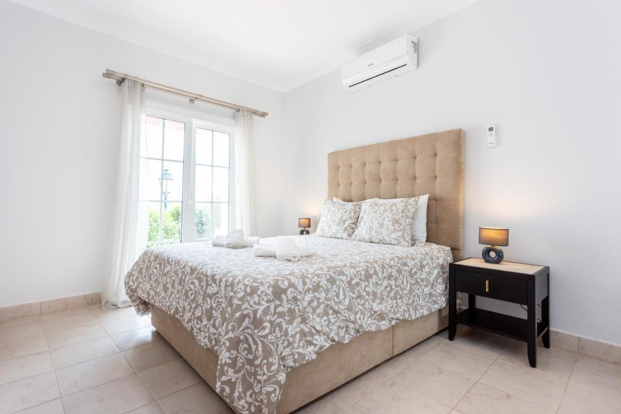 Qev - Santo Antonio Apartment Budens Exterior photo